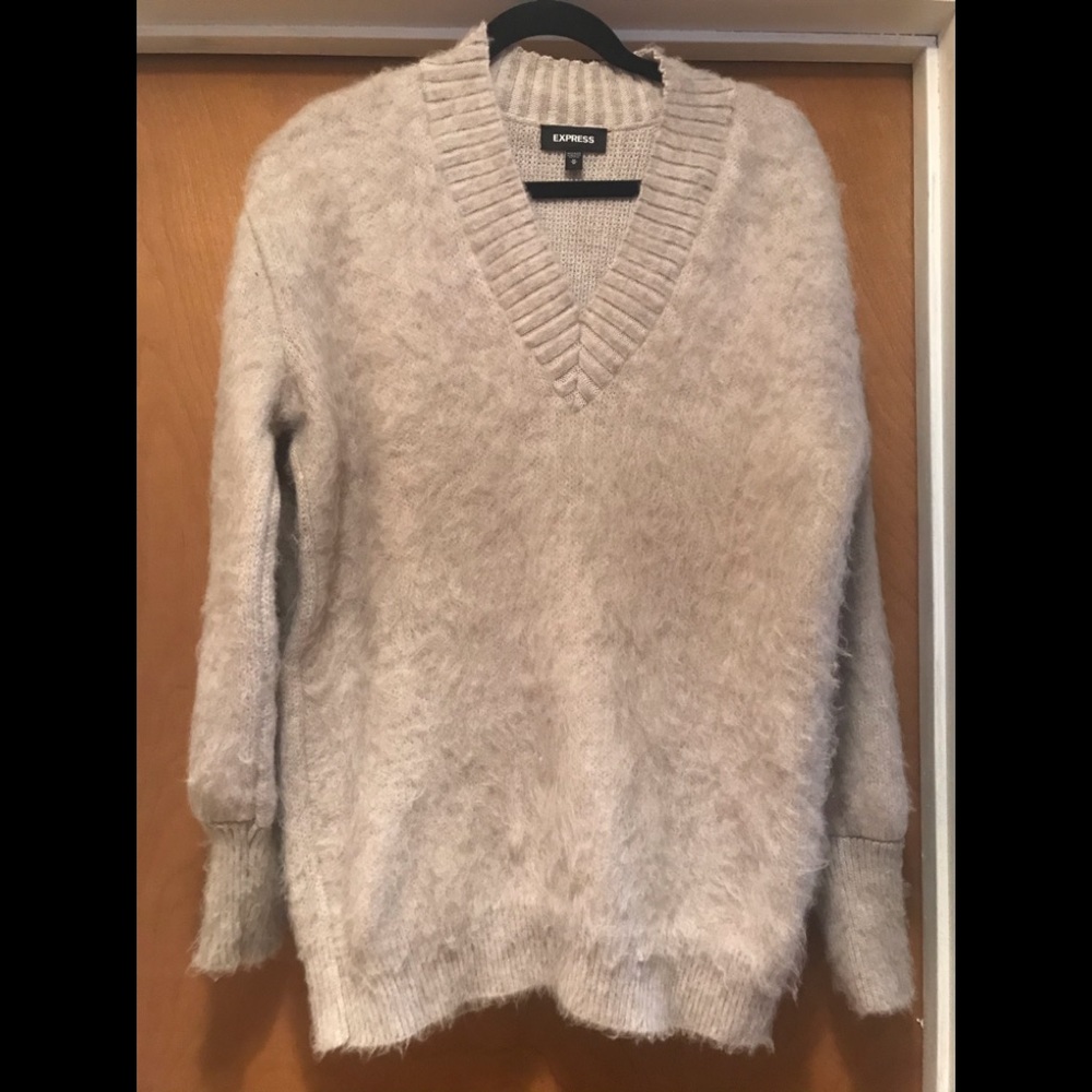 Express - Fuzzy V-neck Sweater - New Without Tags